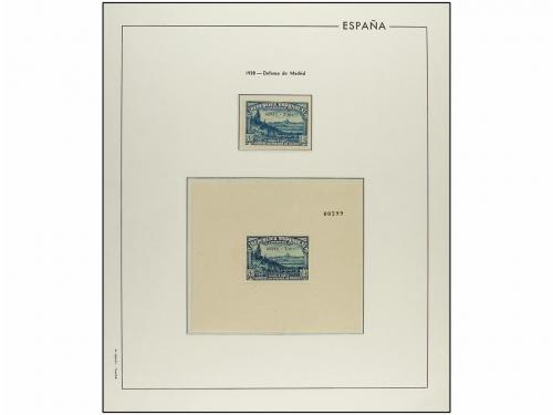 LOTES y COLECCIONES. ESPAÑA. Colección de 1900 a 1968 en 2 á