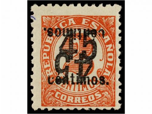 * ESPAÑA. Ed. 743. 45 cts. s. 2 cts. castaño rojo. Tres sell