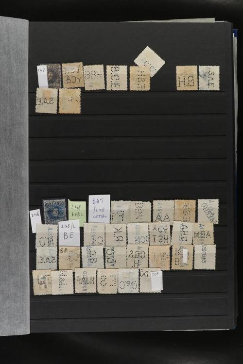 ° ✉ ESPAÑA. PERFORADOS (PERFINS). Colección de 1880 a 1980. 