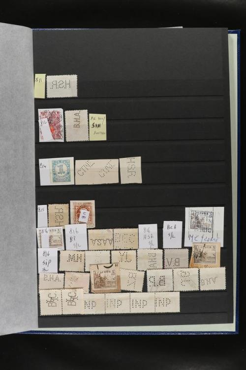 ° ✉ ESPAÑA. PERFORADOS (PERFINS). Colección de 1880 a 1980. 