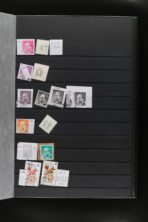 ° ✉ ESPAÑA. PERFORADOS (PERFINS). Colección de 1880 a 1980. 