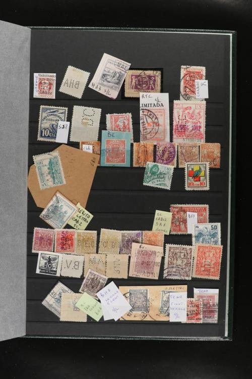 ° ✉ ESPAÑA. PERFORADOS (PERFINS). Colección de 1880 a 1980. 