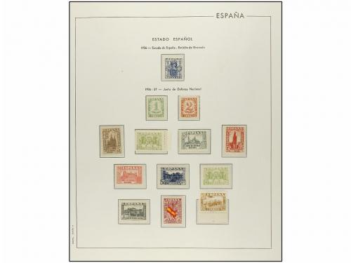 LOTES y COLECCIONES. ESPAÑA 1900-1950. Colección en hojas de