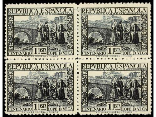 ** ESPAÑA. Ed. 690/93. SERIE COMPLETA en bloques de cuatro, 