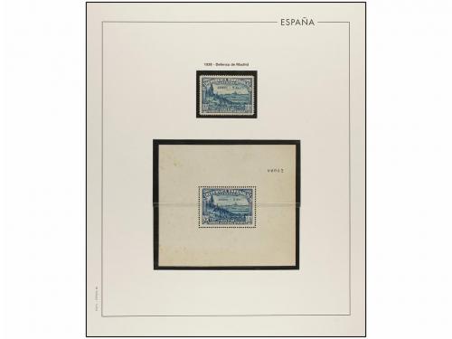 LOTES y COLECCIONES. ESPAÑA. Colección de 1900 a 1949 en hoj