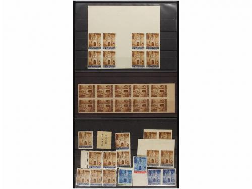 LOTES y COLECCIONES. AYUNTAMIENTO DE BARCELONA. Conjunto de 