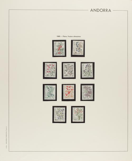 LOTES y COLECCIONES. ANDORRA FRANCESA. Colección en dos álbu