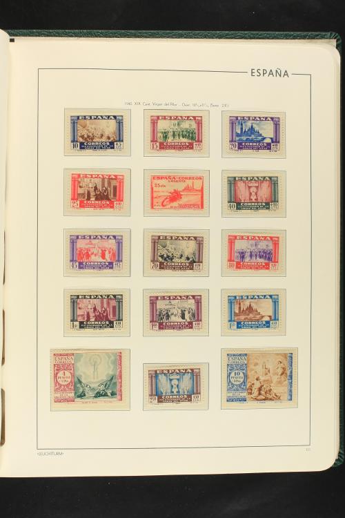 LOTES y COLECCIONES. ESPAÑA. Colección de 1900 a 1949 en dos