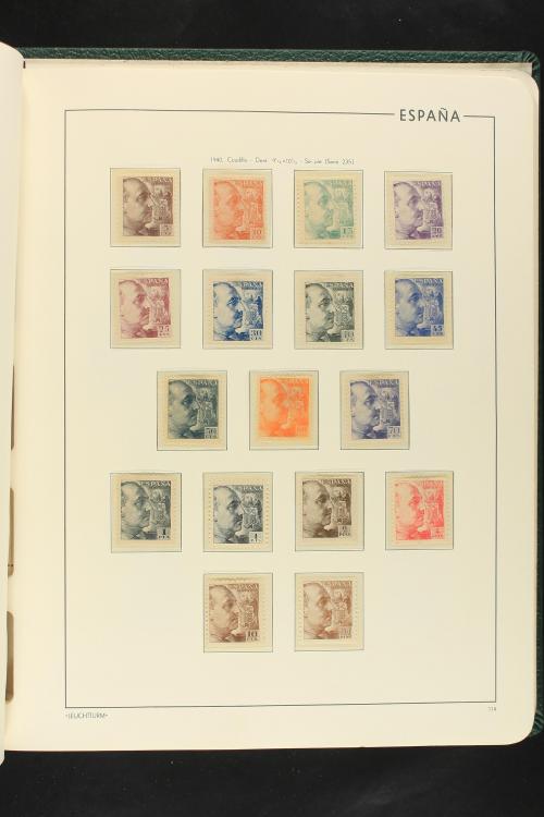 LOTES y COLECCIONES. ESPAÑA. Colección de 1900 a 1949 en dos