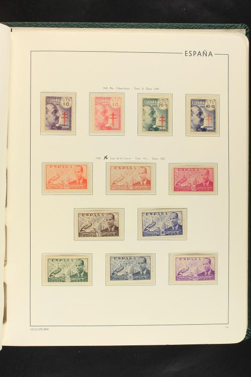 LOTES y COLECCIONES. ESPAÑA. Colección de 1900 a 1949 en dos