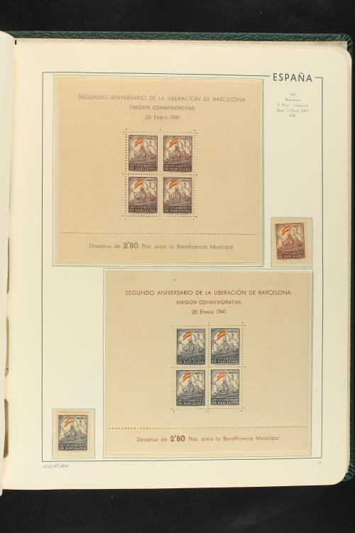 LOTES y COLECCIONES. ESPAÑA. Colección de 1900 a 1949 en dos