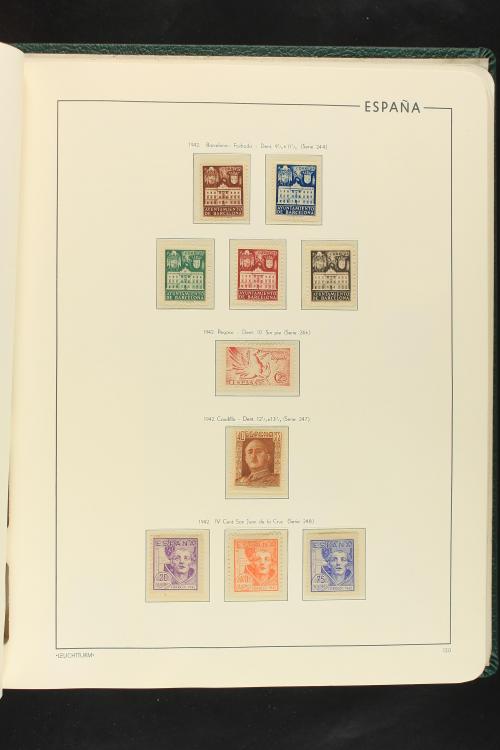 LOTES y COLECCIONES. ESPAÑA. Colección de 1900 a 1949 en dos