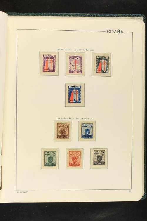 LOTES y COLECCIONES. ESPAÑA. Colección de 1900 a 1949 en dos