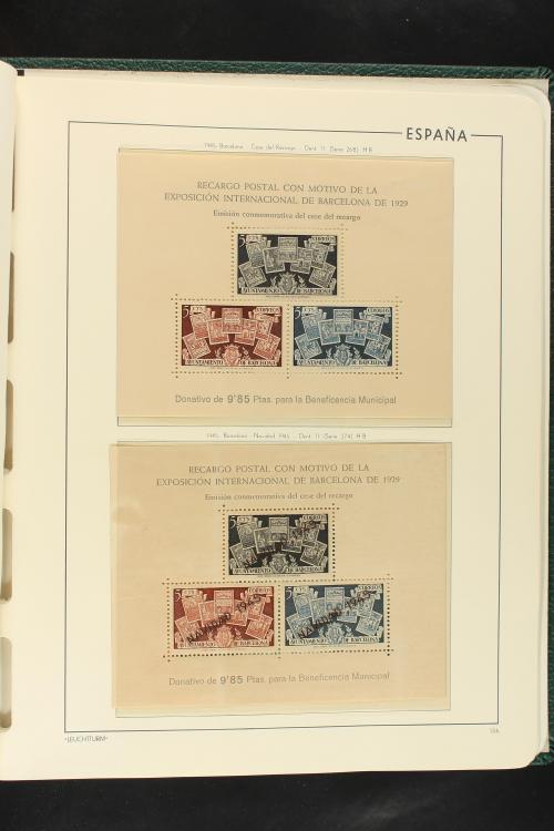 LOTES y COLECCIONES. ESPAÑA. Colección de 1900 a 1949 en dos