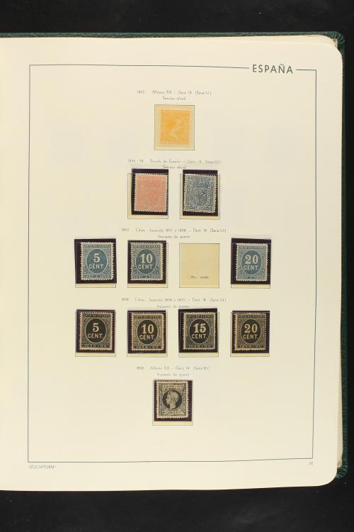LOTES y COLECCIONES. ESPAÑA. Colección de 1900 a 1949 en dos