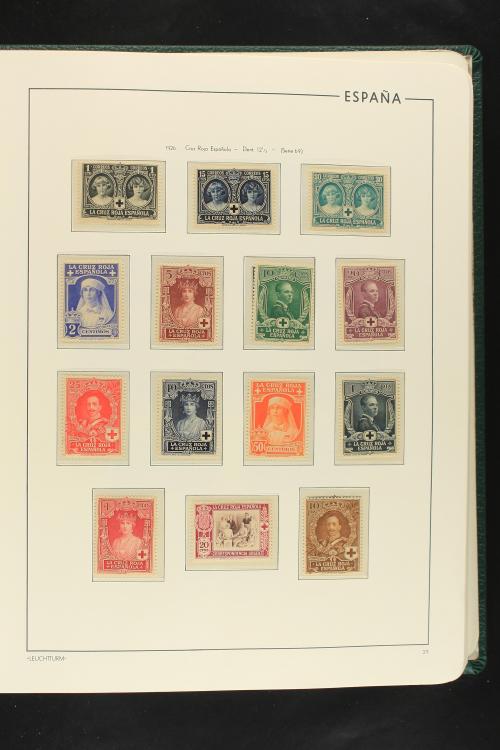 LOTES y COLECCIONES. ESPAÑA. Colección de 1900 a 1949 en dos