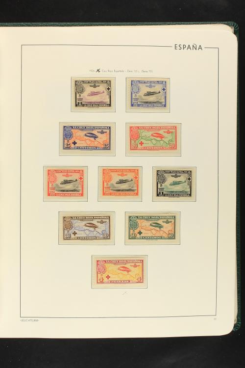 LOTES y COLECCIONES. ESPAÑA. Colección de 1900 a 1949 en dos