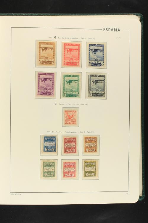 LOTES y COLECCIONES. ESPAÑA. Colección de 1900 a 1949 en dos