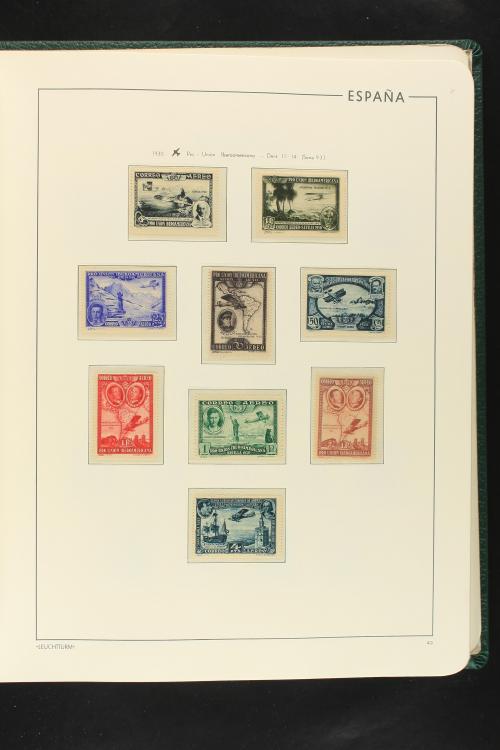 LOTES y COLECCIONES. ESPAÑA. Colección de 1900 a 1949 en dos