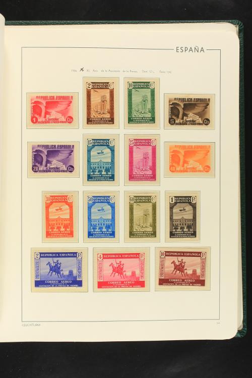 LOTES y COLECCIONES. ESPAÑA. Colección de 1900 a 1949 en dos