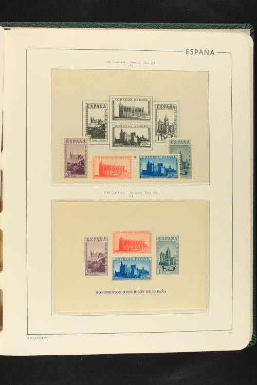 LOTES y COLECCIONES. ESPAÑA. Colección de 1900 a 1949 en dos