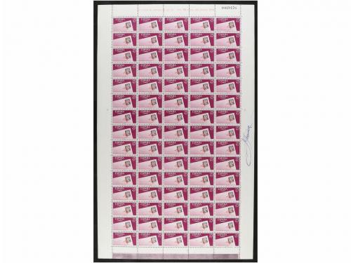 ESPAÑA. Conjunto de 16 hojas completas entre 1960 y 1970 inc