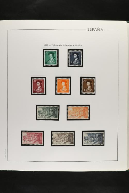 LOTES y COLECCIONES. ESPAÑA. Colección de 1950 a 2015. Compl