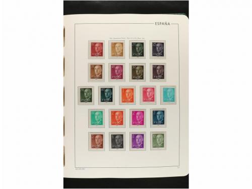 LOTES y COLECCIONES. ESPAÑA. Colección de 1850-2008 en nueve