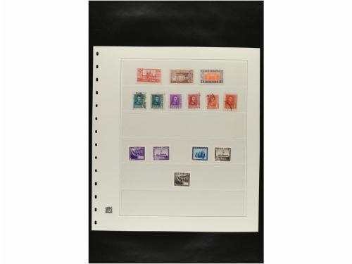 LOTES y COLECCIONES. ESPAÑA. Hojas de album conteniendo vari