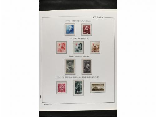 LOTES y COLECCIONES. ESPAÑA. Colección de 1950 a 2012. Compl