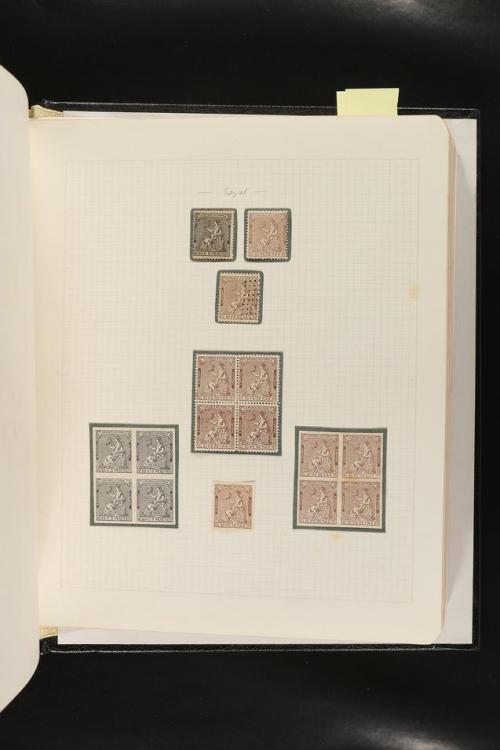 ESPAÑA. FALSOS FILATÉLICOS. Importante colección de referenc