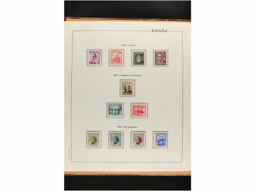 LOTES y COLECCIONES. ESTADO ESPAÑOL. Colección completa de 1