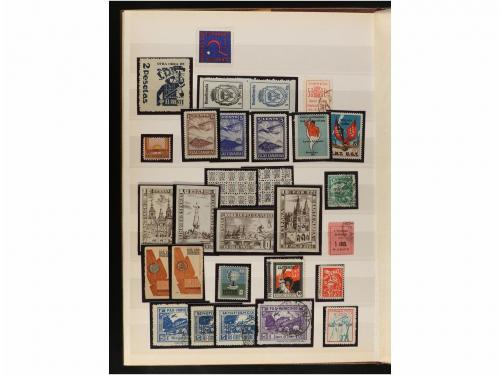 LOTES y COLECCIONES. VIÑETAS GUERRA CIVIL. Clasificador con 