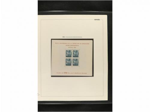 LOTES y COLECCIONES. ESPAÑA. Colección de 1909 a 1949 con Ay