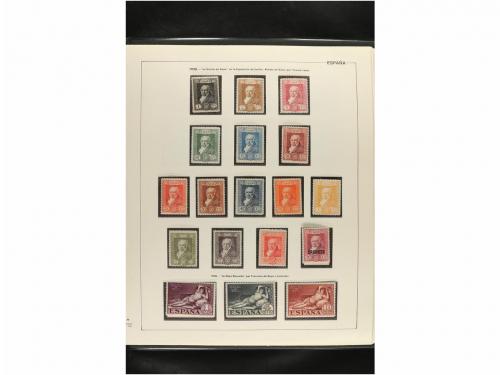 LOTES y COLECCIONES. ESPAÑA. Colección de 1909 a 1949 con Ay