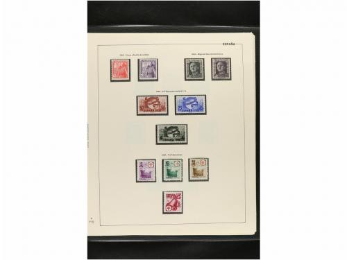 LOTES y COLECCIONES. ESPAÑA. Colección de 1909 a 1949 con Ay