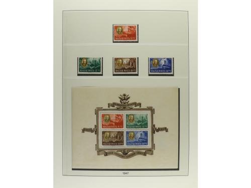LOTES y COLECCIONES. HUNGRÍA. Colección montada en 2 álbumes