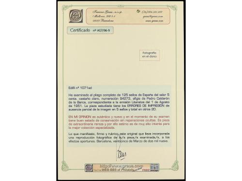 ** ESPAÑA. Ed. 1071. PERSONAJES. 5 cts. castaño. Bloque de 3