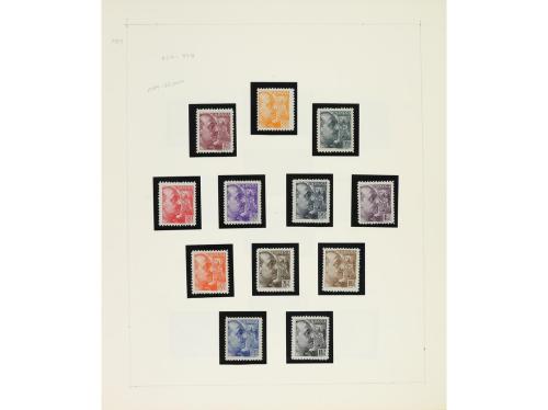 LOTES y COLECCIONES. ESPAÑA. Colección en 5 álbumes Edifil (