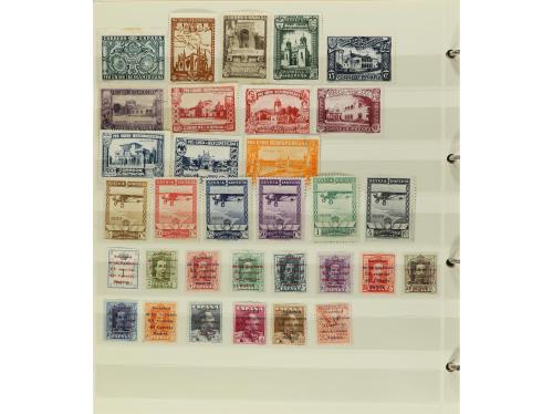 LOTES y COLECCIONES. ESPAÑA. Clasificador conteniendo sellos