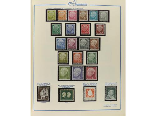 LOTES y COLECCIONES. ALEMANIA. Colección en álbum Schaubek c