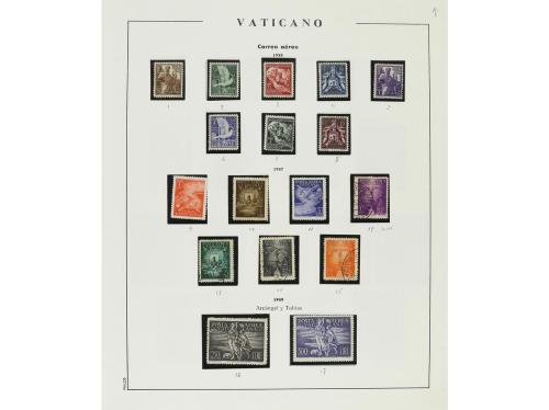 LOTES y COLECCIONES. VATICANO. Colección en 2 álbumes de 192
