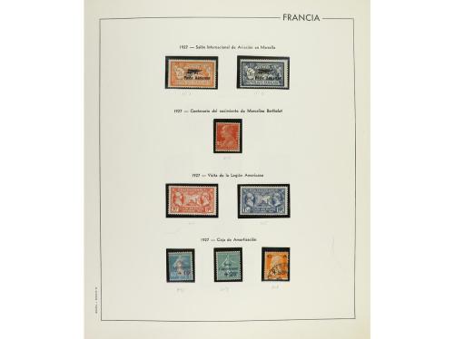 LOTES y COLECCIONES. FRANCIA. Colección montada en álbum, pe
