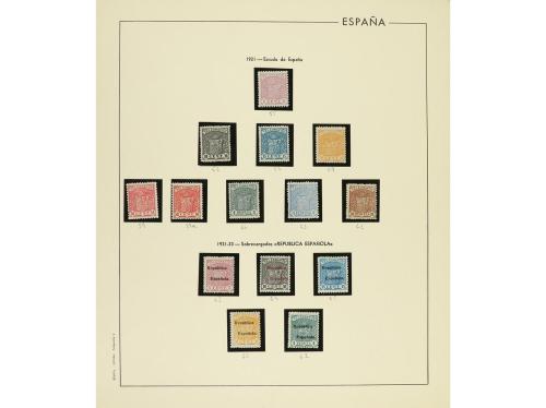 LOTES y COLECCIONES. ESPAÑA. Colección en álbum, conteniendo