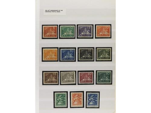 LOTES y COLECCIONES. SUECIA. Colección en clasificador de 18