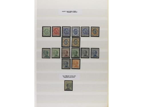LOTES y COLECCIONES. ITALIA. Conjunto montado en clasificado