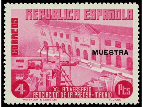 ** ESPAÑA. Ed. 695/10M y 711/25M. SERIES COMPLETAS. 31 valor