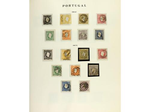 LOTES y COLECCIONES. PORTUGAL. Colección en 2 álbumes de 185