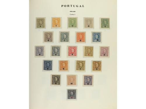 LOTES y COLECCIONES. PORTUGAL. Colección en 2 álbumes de 185