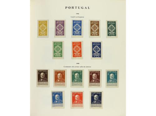 LOTES y COLECCIONES. PORTUGAL. Colección en 2 álbumes de 185